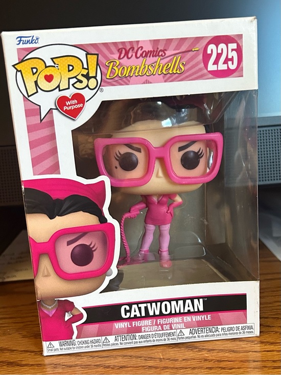 Funko Other - Funko Pop DC Bombshells Catwoman 225 Pink Pops With Purpose NIB